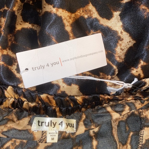 Boutique Satin Leopard Flowy A-Line Maxi Midi Skirt - Picture 13 of 16